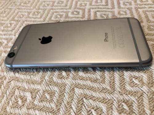Apple iPhone 6 - 32GB - Space Grey