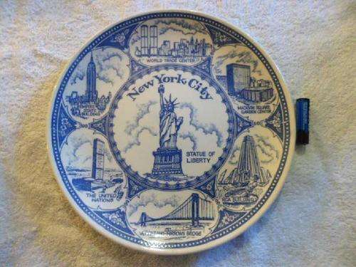 Souvenir Display Plate - New York - Statue of Liberty