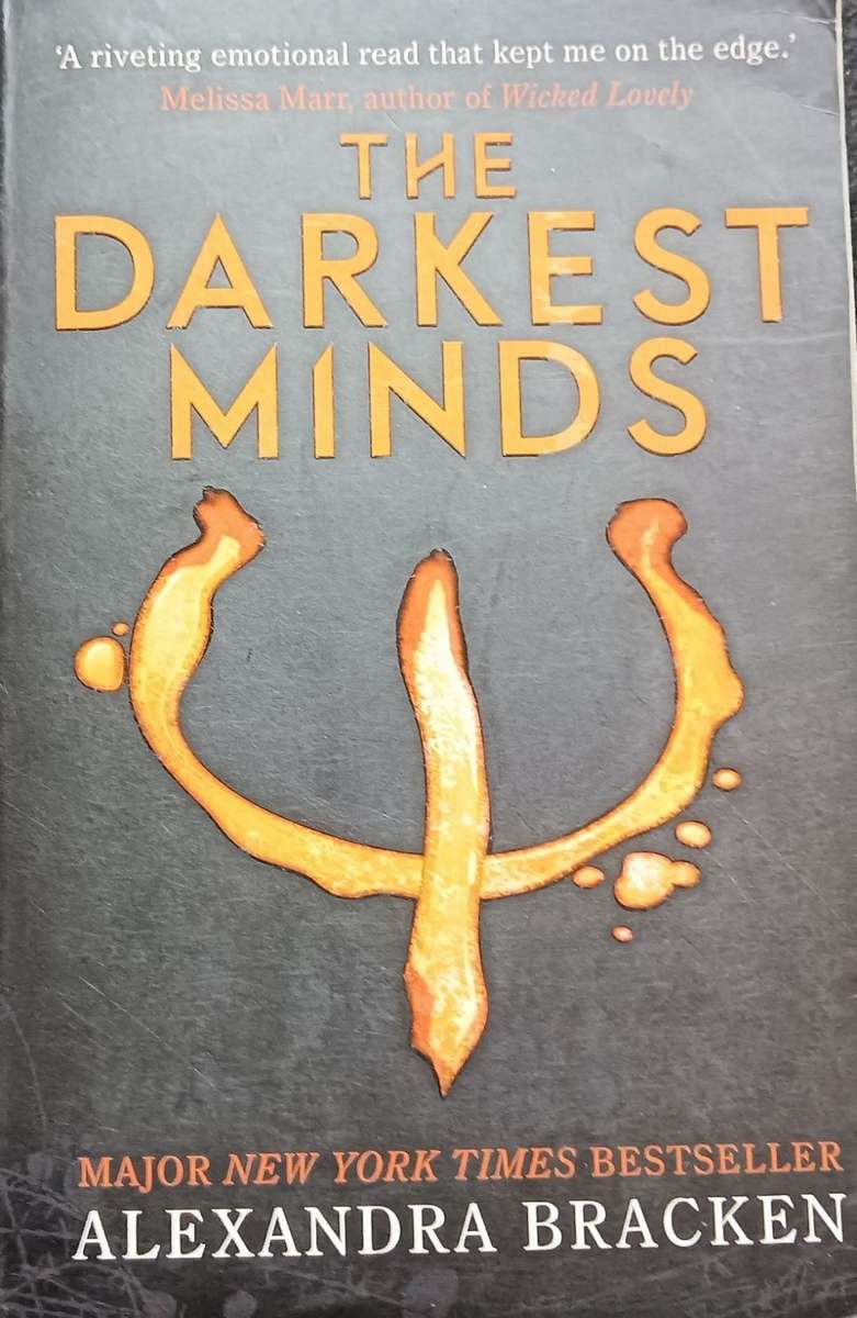 The Darkest Minds - Alexandra Bracken - Softcover - 389 pages