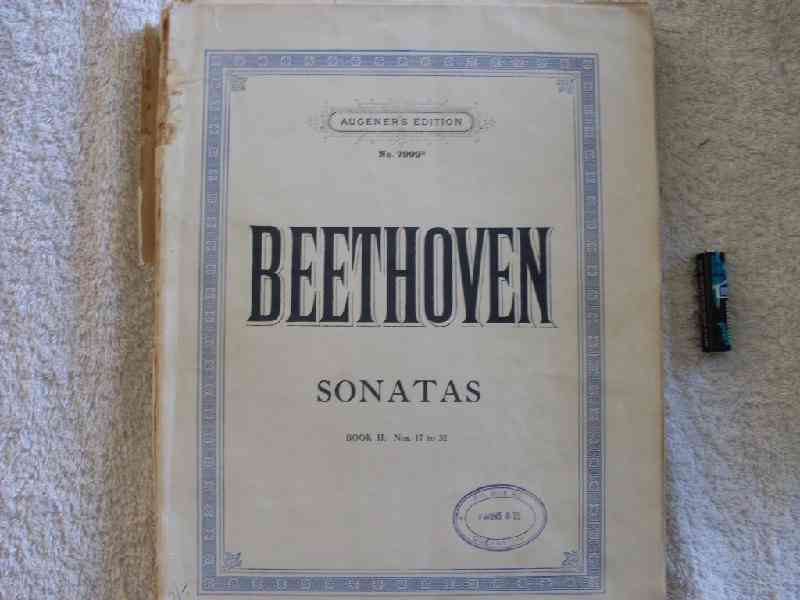 Beethoven Sonatas book 2 - Nos. 17 - 32 - Pianoforte Solos