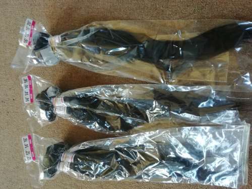 4 bundle Brazilian hair plus 1 free lace closure inside all in one pack