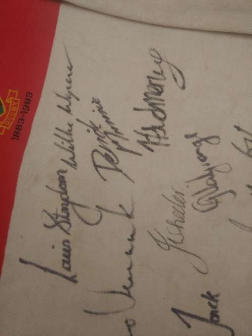 Rugby TVL mania jackpot Jersey original singed with cap