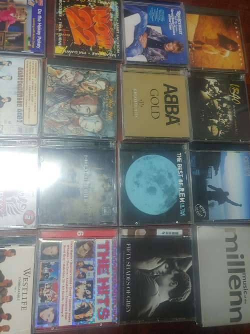 Bargain 70 / 80 best music cd collection must have