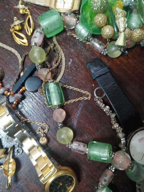 3 Rd combo set jewlery  must go at bargain