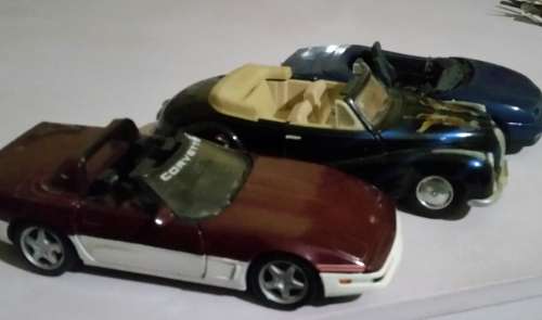 Maisto 1/18 Model car lot.