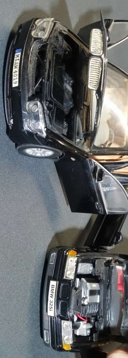 BMW 1/18 Model Car Lot