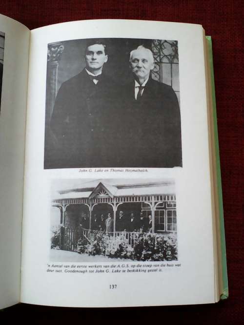 Geloofsgeskiedenis van die Apostoliese Geloofsending deur dr Isak Burger. H/B. 460 pp.