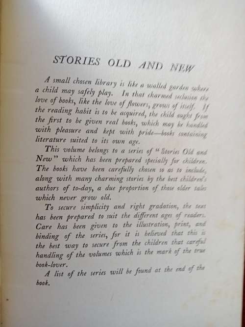 Alice`s adventures in wonderland by lewis carroll--hardcover no date