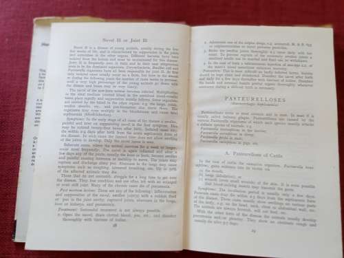 Handbook of Stock Diseases by Mönnig and Veldman. 5th revised edition 1970. H/C with jacket. 459 pp.