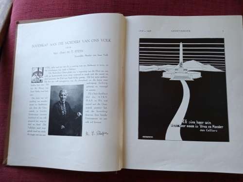 Gedenkboek van die Ossewaens op die Pad van Suid-Afrika Eeufees 1838-1939. H/B. 1940.