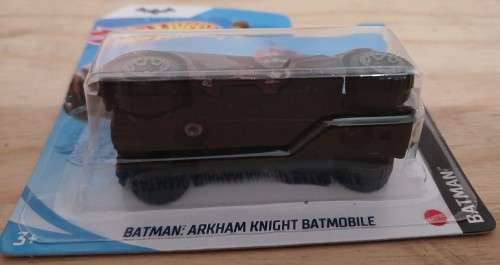 Hot Wheels Batman Arkham Knight Batmobile