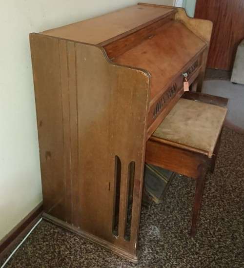 EMS portable foot pumped organ with chair