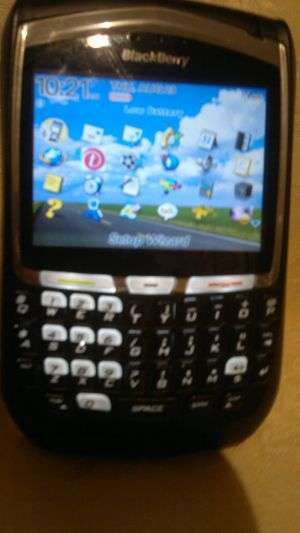Unlocked Original Blackberry 8700 - Qwerty Keyboard Cellphone