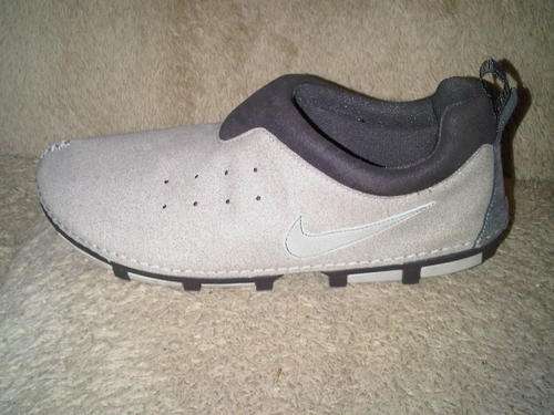 Nike sneakers / takkies