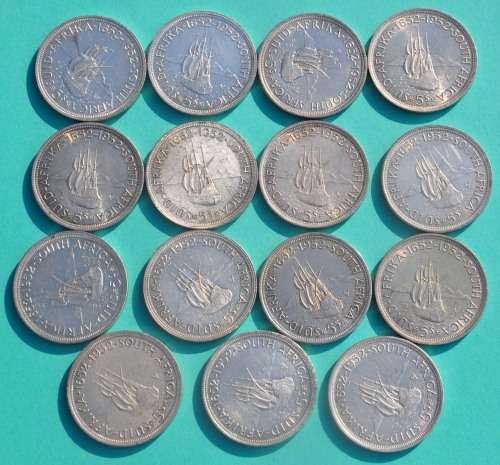 5 Shillings SILVER CROWN 1952 - VF to EF - 15 available - bid per coin