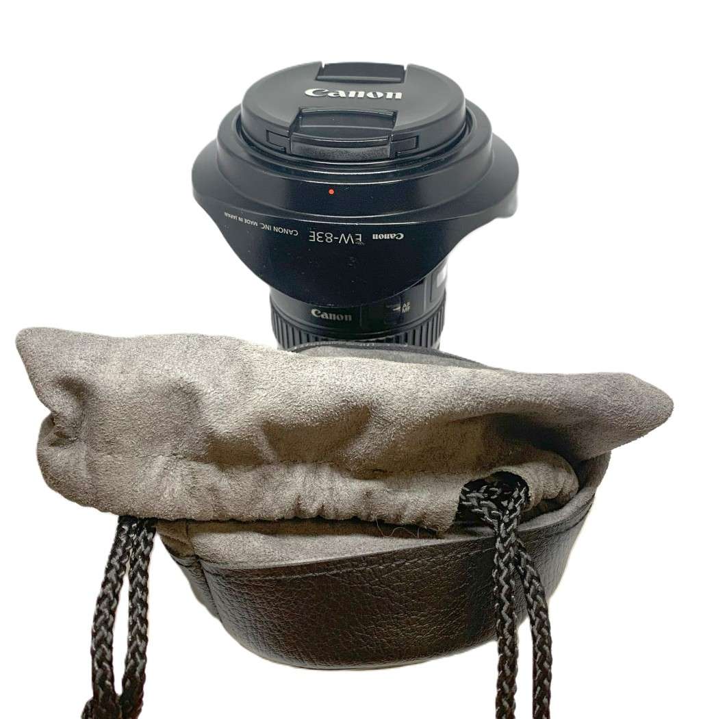 Canon EF 16-35mm f/2.8 L USM Full Frame zoom lens