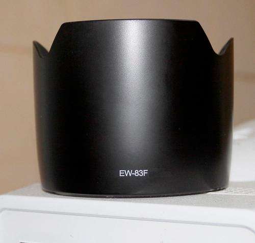 Generic EW-83F Lens Hood for Canon EF 24-70mm f/2.8L USM Lens