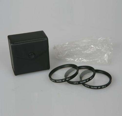Generic Close-up set  {+1 +2 +4  (+ Case)} for lens with 67mm Filter Thread