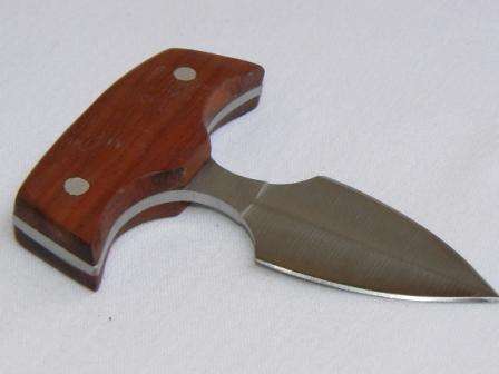 Spear Knuckle Fighter (Its BAD)