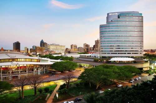 Hilton Durban (King or Twin Executive Room including Breakfast) (31 May -  2 June) GraDla5776