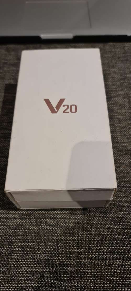 LG V20 - Dual Display