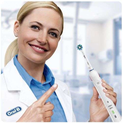 Oral B Electric Toothbrush - Smart6 6000N (New)