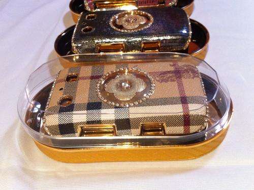 Premium Designer Case for Blackberry (Louis Vuitton / Gucci / Burberry) (8520 / 9300 / 9700 / 9780)
