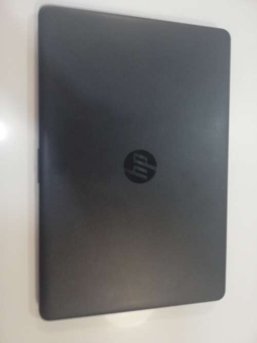 HP Laptop Intel Core i3 6006U CPU @2Ghz