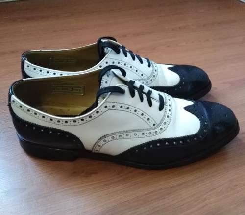 CROCKETT & JONES formal leather shoes in good condition. Size 11