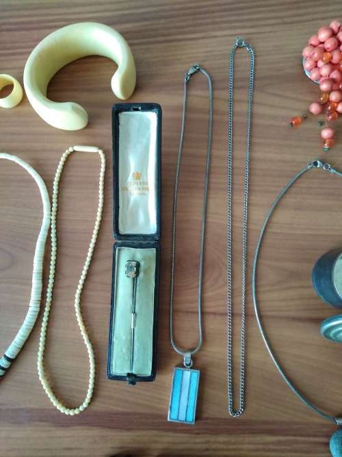 Job Lot of Mixed Jewelry