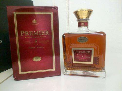 JOHNNIE WALKER PREMIER