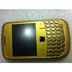 BLACKBERRY 8520 GOLD IN COLOUR GOOD COND