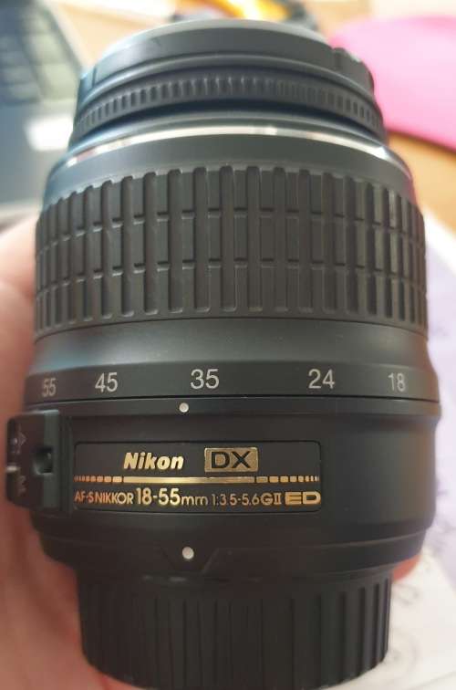 Nikon DX 18-55mm