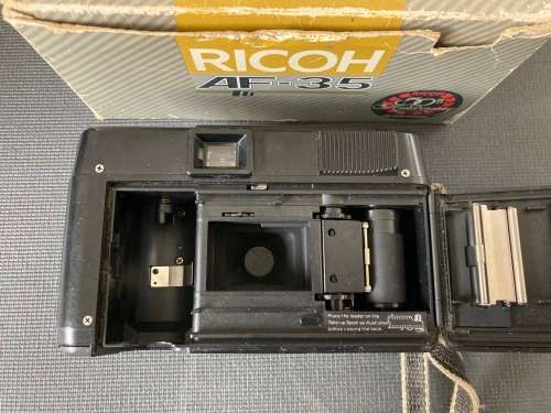 2 boxed point and shoot film cameras Ricoh Chinon