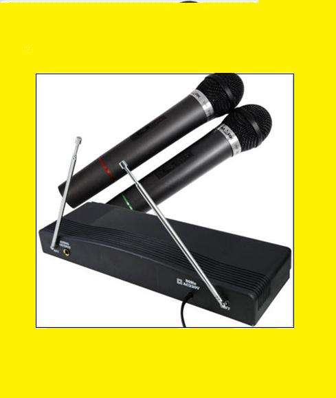Wireless Microphone System- IDEAL FOR KARAOKE, PUBLIC EVENTS!!!