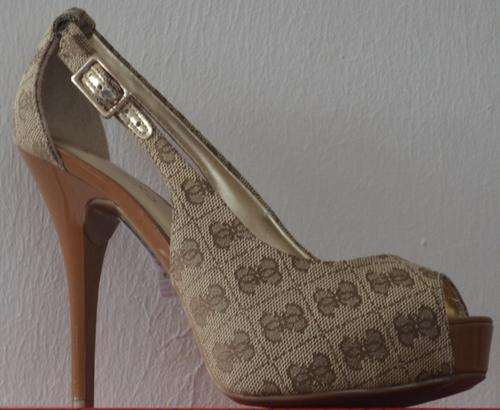 Guess Hondo - Sizes 6