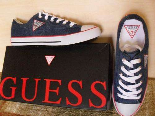 Guess Sneakers Size 10
