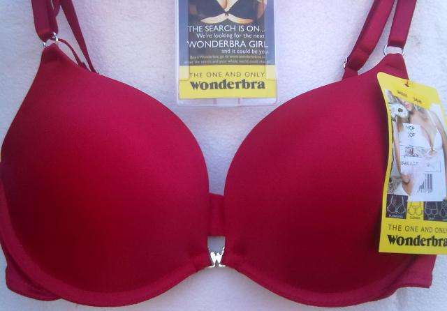 Wonderbra Red  34A/32B/36B/34C/36C