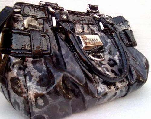 ***100% A U T H E N T I C ***  Guess Handbag Retails R1 300
