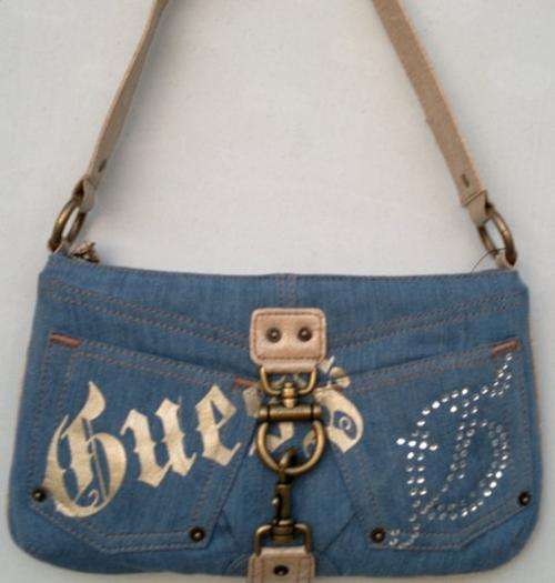 ***100% A U T H E N T I C ***  Guess Handbag