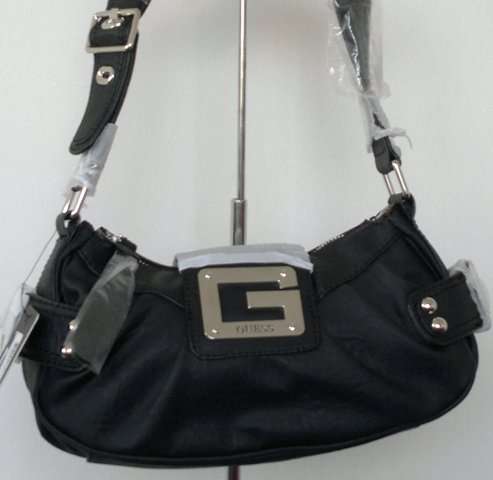 ***100% A U T H E N T I C ***  Guess Handbag