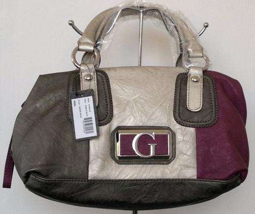 ***100% A U T H E N T I C ***  Guess Handbag