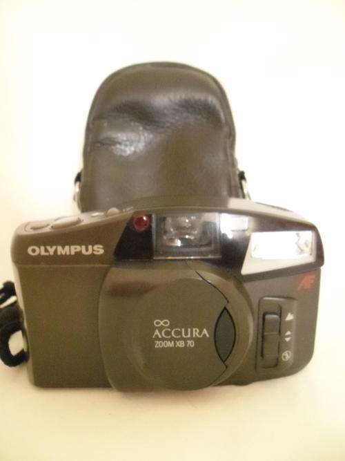 Olympus Accura Zoom XB 70, EXCELLENT WORKING CONDITION WITH GENUINE BLACK LEATHER BAG!