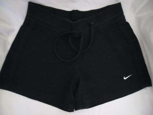 BLACK NIKE ACTIVE WEAR SHORT PANTS, SIZE M