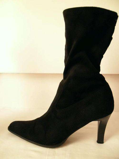 LOVELY BLACK *PLUM* SUEDE LEATHER LIKE BOOTS, SIZE 6, EXCELLENT CONDITION!