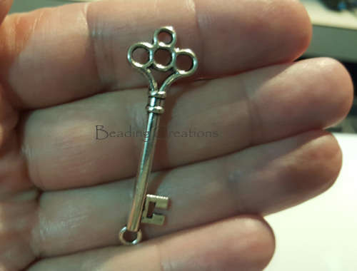 COONECTOR CHARMS - ANTIQUE SILVER -  FLOWER KEY - 46x14mm