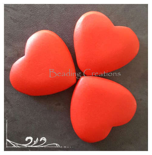 DESIGNER - HAND PAINTED - NATURAL WOODEN HEART BEADS - MEDIUM RED - 30x35mm