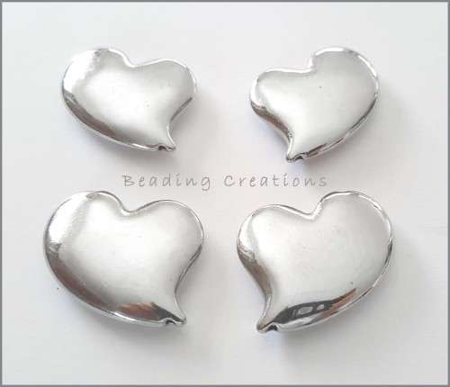 ACRYLIC SILVER -  FLAT - HEART PENDANT BEADS - 35mm