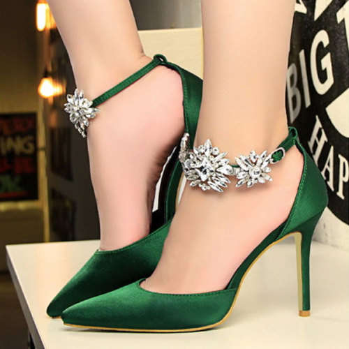 SATIN DIAMANTE DETAIL BRIDAL WEDDING PUMPS