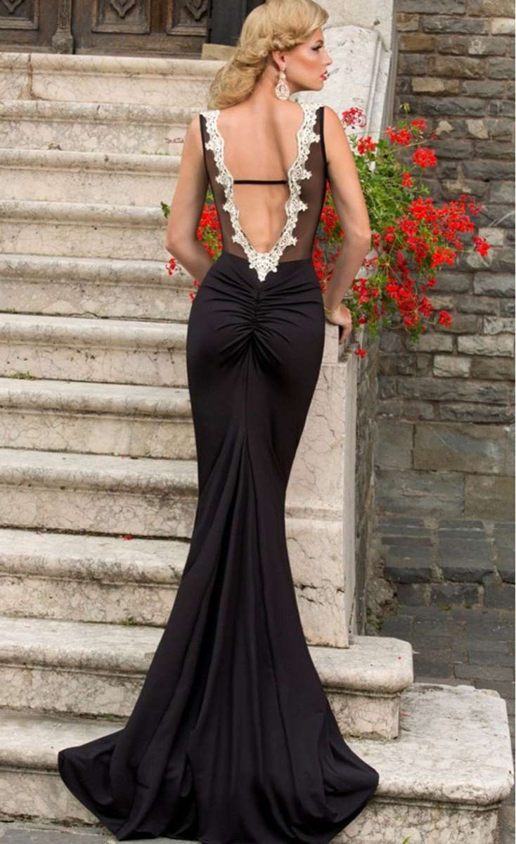 Black Lace Evening Dresses